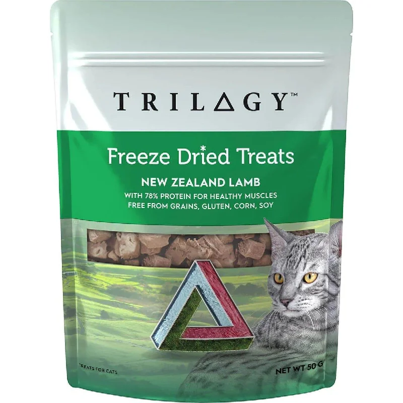    - Chicken flavor cat food  Trilogy – Cat Treats – Freeze Dried Lamb Lung